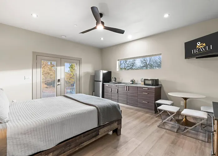 New Moondance Red Rock Retreat Epic Views Holiday home Sedona